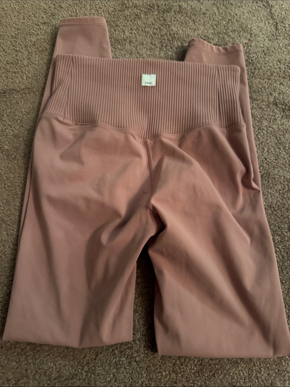Vuori Ribbed Leggings in Mauve